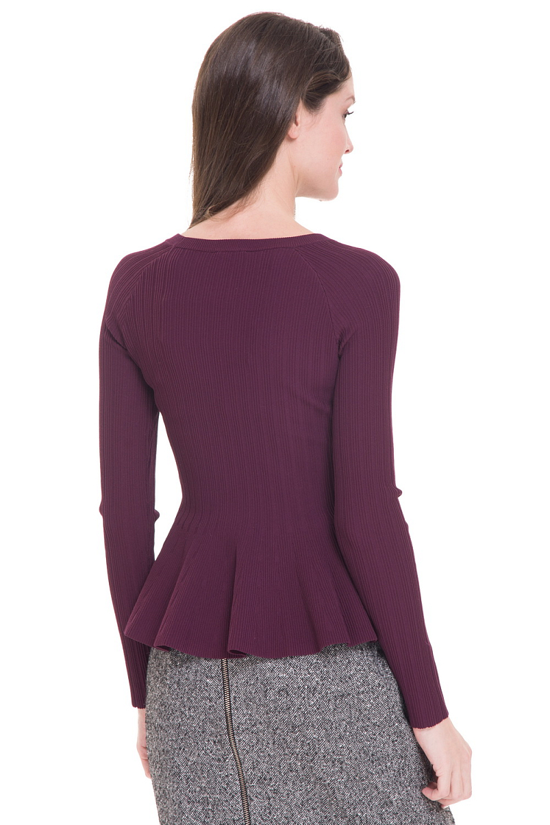 Платье с баской